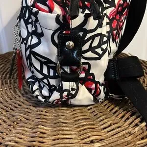 EUC Coach Graffiti Floral Poppy Backpack Coach | Bags | Euc Coach Graffiti Floral Poppy Backpack  main image 2